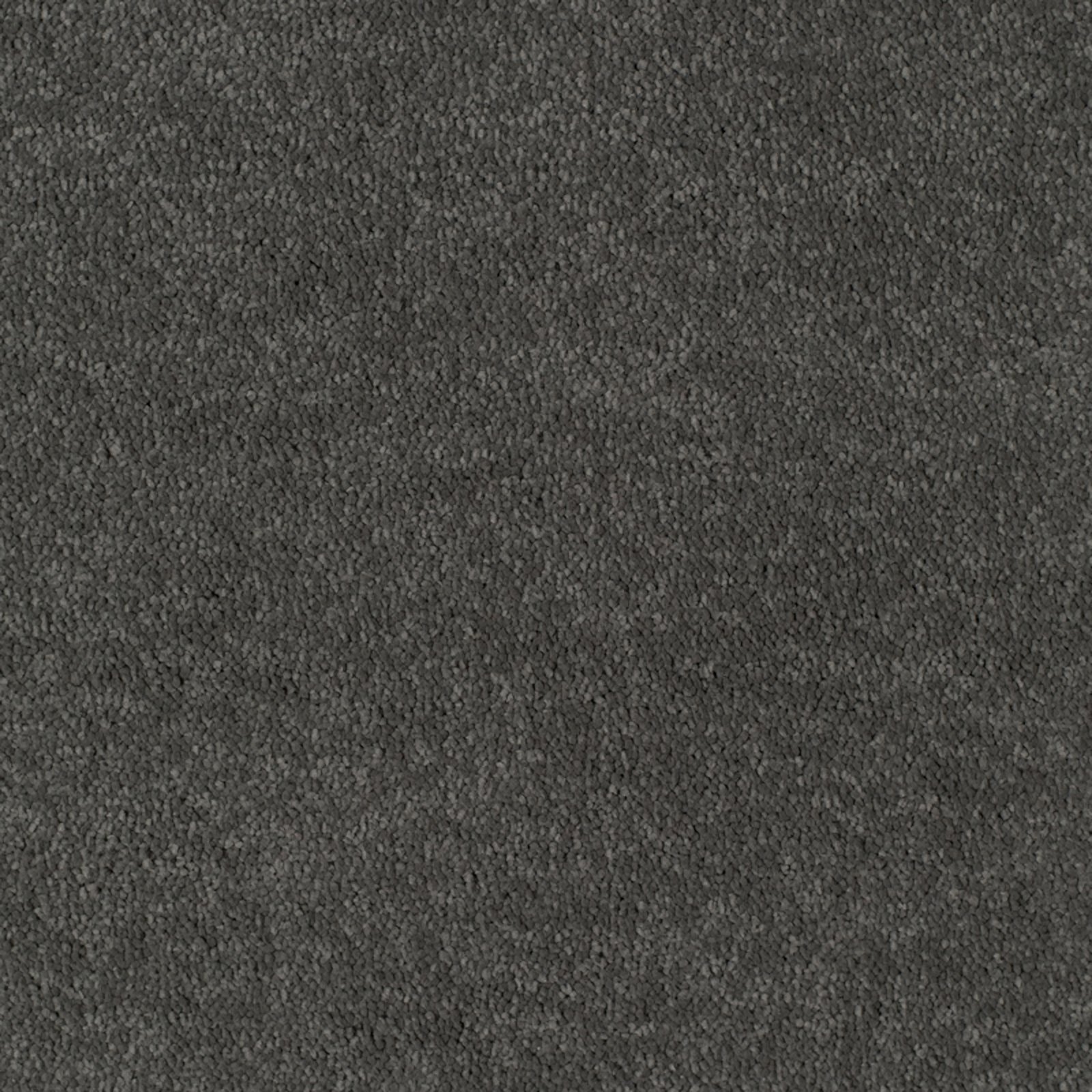 valentine-leia-20x20-main valentine-leia-20x20-main